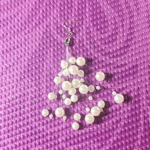 Korean style pearl earrings
